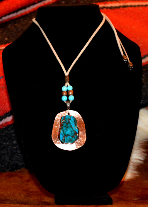 Hammered copper pendant necklace w/ semi-precious stone and beads